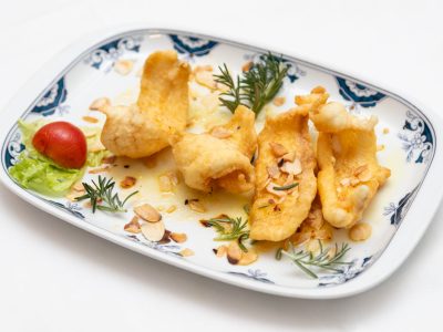 Filetes de linguado com amêndoas, Restaurante Escondidinho, Porto, Portugal